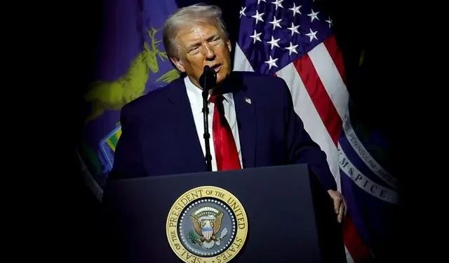 Ανάρτηση Ντόναλντ Τραμπ: "Εγώ δεν πήγα ποτέ στο μολυσμένο νησί του Έπσταϊν"