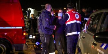 Τραγωδία στη Χίο: Λιμενικό σκάφος συγκρούστηκε με ταχύπλοο που μετέφερε μετανάστες – 15 νεκροί και πολλοί τραυματίες