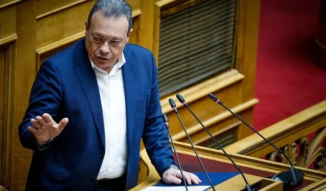 Επίθεση Φάμελλου κατά της κυβέρνησης για τη τραγωδία στη Χίο: "Υπάρχουν σοβαρά ερωτηματικά – Εκπρόσωπος του τραμπισμού ο Πλεύρης"