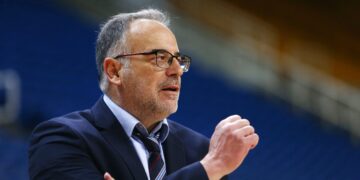 Σοκ στο ελληνικό μπάσκετ: Πέθανε σε ηλικία 60 ετών ο πρώην προπονητής της Εθνικής, Θανάσης Σκουρτόπουλος