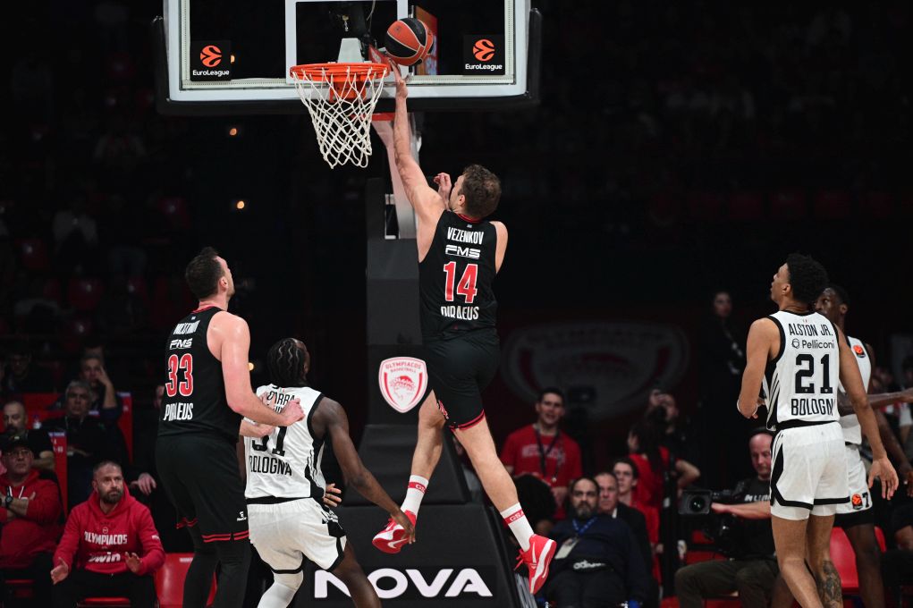 Euroleague: 'Ανετα ο Ολυμπιακός "καθάρισε" 109-77 την Βίρτους Μπολόνια στο ΣΕΦ και "βλέπει" τη δεύτερη θέση