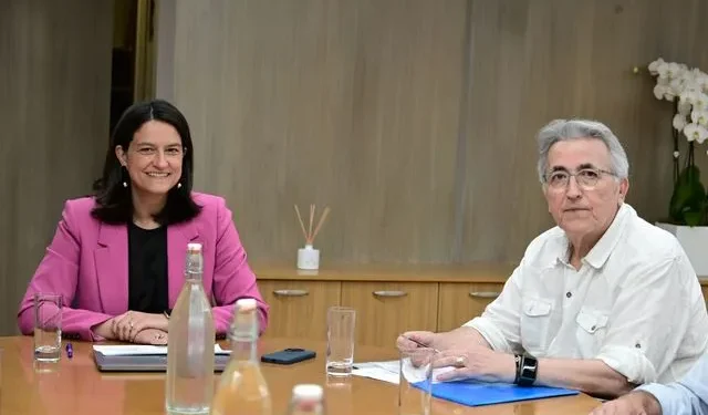 Υπόθεση Παναγόπουλου: Η έρευνα "ακουμπάει" και την Κεραμέως