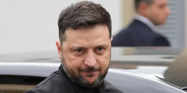 Ο Ζελένσκι διέψευσε σενάρια για εκλογές - «Μόνο μετά από εκεχειρία»