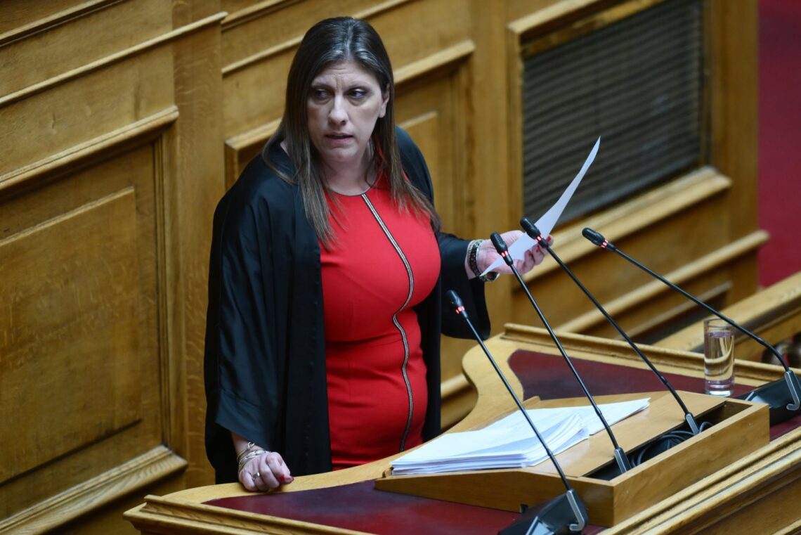 Βουλή: Άγρια σύγκρουση Κωνσταντοπούλου με Γεωργιάδη: «Άθλιο υποκείμενο» – «Ό,τι πιο τοξικό, δηλητηριώδες και κακοποιητικό έχει περάσει από τη Βουλή»