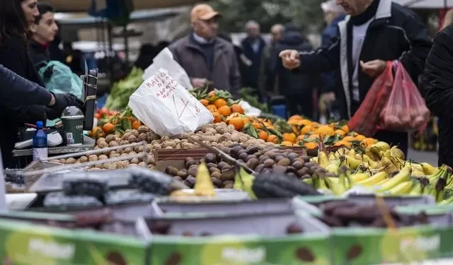 ΕΛΣΤΑΤ: Ο πληθωρισμός αυξήθηκε τον Ιανουάριο κατά 2,5%