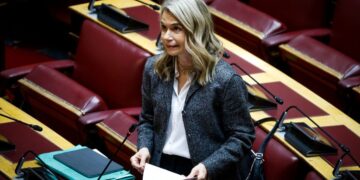 Μιλένα Αποστολάκη στην ολομέλεια της Βουλής: «Στοχευμένη επιδίωξη της ΝΔ η απορρύθμιση των εργασιακών σχέσεων»