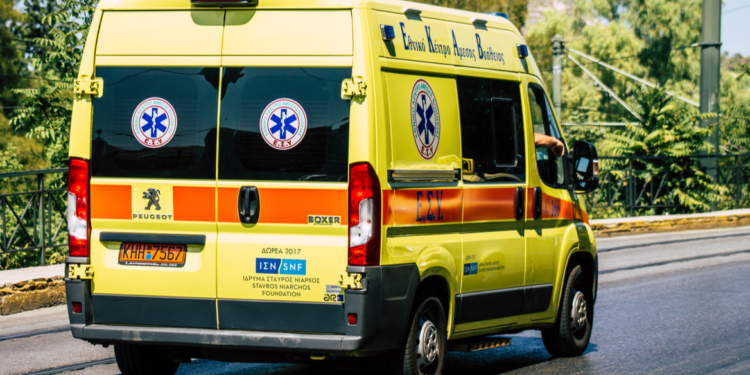 Θανατηφόρο τροχαίο στο Παγκράτι: Νεκρός άνδρας που οδηγούσε ηλεκτρικό πατίνι