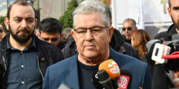 Δ. Κουτσούμπας στο πανελλαδικό συλλαλητήριο των αγροτών στο Σύνταγμα: "Είμαστε στο πλευρό των αγροτών και κτηνοτρόφων, όπως πάντα έτσι και τώρα συνεχίζουμε τον αγώνα"