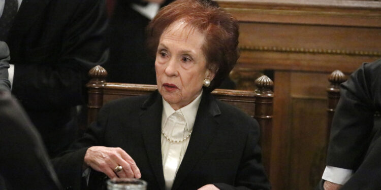 Πέθανε η πρώην Πρόεδρος της Βουλής, Αννα Ψαρούδα-Μπενάκη