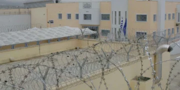 Φυλακές Δομοκού: Βούλγαρος βαρυποινίτης σκότωσε Έλληνα ισοβίτη που επιχείρησε να σκοτώσει τον αρχιφύλακα