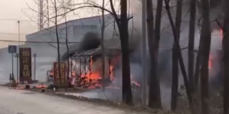 Έκρηξη σε κατάστημα πυροτεχνημάτων στην ανατολική Κίνα - Οκτώ νεκροί και δύο τραυματίες