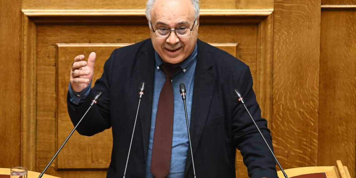 ΠΑΣΟΚ: Διαγράφεται από την Κοινοβουλευτική Ομάδα ο Παναγιώτης Παρασκευαΐδης - Η επίμαχη δήλωσή του