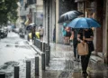 Ο καιρός σήμερα: Καταιγίδες και χαλάζι από το απόγευμα – Ποιες περιοχές μπαίνουν σε κόκκινο συναγερμό