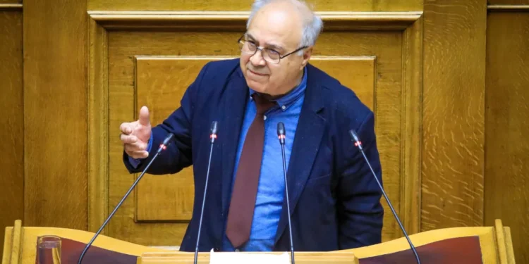 ΠΑΣΟΚ: Η απάντηση Παρασκευαΐδη για τη διαγραφή του