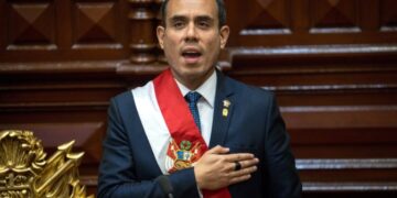 Περού: Καθαιρέθηκε από το κοινοβούλιο ο υπηρεσιακός πρόεδρος Χοσέ Χερί