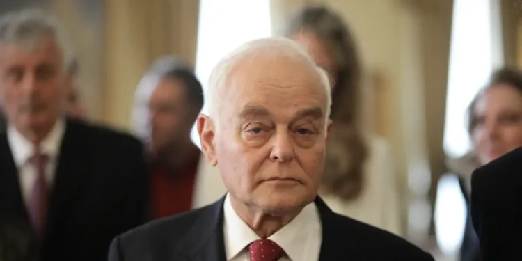 Πέθανε ο συνταγματολόγος και πρώην υπουργός Αντώνης Μανιτάκης