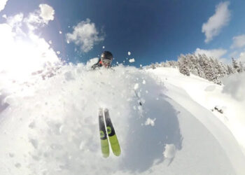 Καλιφόρνια: Νεκροί εντοπίστηκαν οι 8 από τους 9 αγνοούμενους σκιέρ που παρασύρθηκαν από χιονοστιβάδα στην οροσειρά Σιέρα Νεβάδα