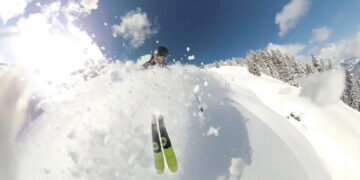 Καλιφόρνια: Νεκροί εντοπίστηκαν οι 8 από τους 9 αγνοούμενους σκιέρ που παρασύρθηκαν από χιονοστιβάδα στην οροσειρά Σιέρα Νεβάδα