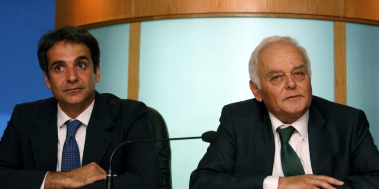 Συλλυπητήρια ανάρτηση Μητσοτάκης για τον θάνατο του Αντώνη Μανιτάκη: "Υπηρέτησε τη χώρα με αίσθηση καθήκοντος – Η νηφαλιότητα και η ευπρέπειά του θα λείψουν από τον δημόσιο βίο"