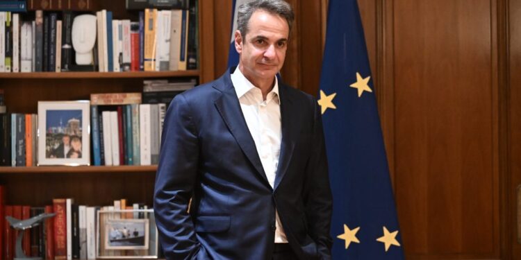 Μητσοτάκης στην κυριακάτική ανασκόπηση: "Οι έρευνες για υδρογονάναθρακες εγγυώνται την ασφάλεια απέναντι σε όσους αμφισβητούν τα κυριαρχικά μας δικαιώματα"