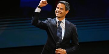 Ολλανδία: Ο 38χρονος κεντρώος Ρομπ Γιέτεν ορκίζεται σήμερα πρωθυπουργός