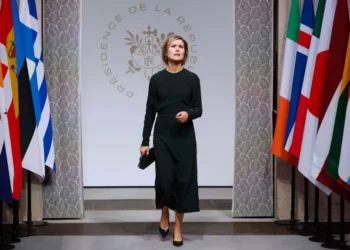 Η Ισλανδία εξετάζει δημοψήφισμα για την ένταξη στην Ε.Ε.