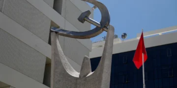 Σχόλιο ΚΚΕ για την κυριακάτικη ανάρτηση του πρωθυπουργού: "Είναι τουλάχιστον εμπαιγμός να μιλά ο κ. Μητσοτάκης για «ασφάλεια»"