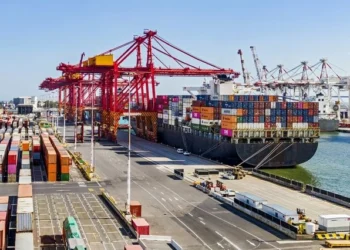 ΗΠΑ: Η Υπηρεσία Τελωνείων και Προστασίας των Συνόρων των ΗΠΑ (CBP) ανακοίνωσε ότι σταματά η είσπραξη δασμών που κρίθηκαν παράνομοι από το Ανώτατο Δικαστήριο