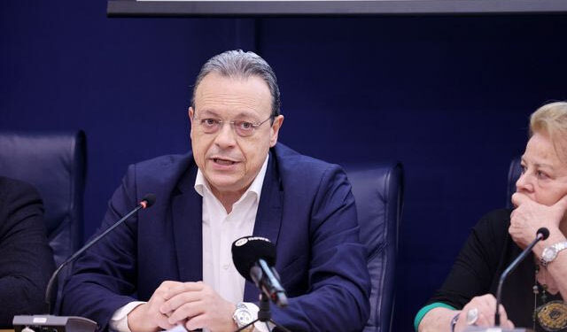 Συνέντευξη Σ. Φάμελλου στο Action 24: "Να ενωθούμε για να τους διώξουμε το συντομότερο"