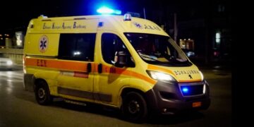 Θανατηφόρο τροχαίο στη Λ. Ποσειδώνος: Νεκρός 69χρονος που τον παρέσυρε 19χρονος