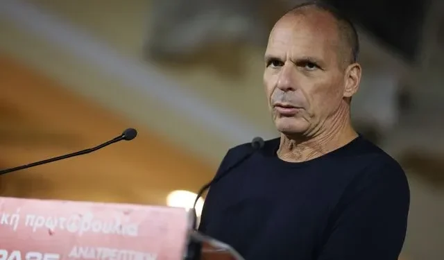 Ο Γιάνης Βαρουφάκης παραπέμπεται σε δίκη με την κατηγορία της “πρόκλησης και διαφήμισης ναρκωτικών” - Η ανακοίνωση του ΜέΡΑ25