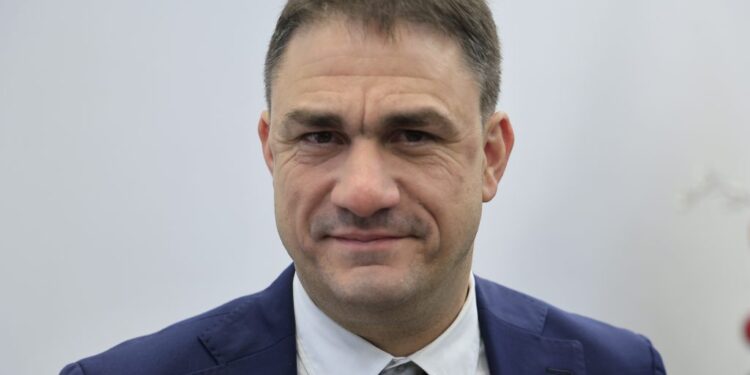 Απάντηση ΠΑΣΟΚ στον κυβερνητικό εκπρόσωπο: "O σεβασμός στη Δικαιοσύνη δεν είναι σημαία ευκαιρίας να την υψώνουν ευκαιριακά οι προπαγανδιστές του Μαξίμου"