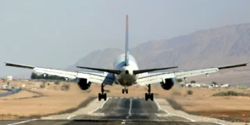 Τραγικό δυστύχημα στο «Ελευθέριος Βενιζέλος»: 67χρονη επιβάτιδα, ιδρυτικό μέλος της ένωσης ΑμεΑ «Υπερίων», τραυματίστηκε θανάσιμα από πτώση κατά την αποβίβασή της