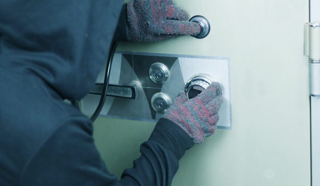 Ριφιφί το Σαββατοκύριακο σε κοσμηματοπωλείο στην περιοχή της Ακρόπολης