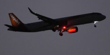 Κύπρος: Οι British Airaways και easyJet ακυρώνουν τις πτήσεις τους μετά την επίθεση με drones στο Ακρωτήρι