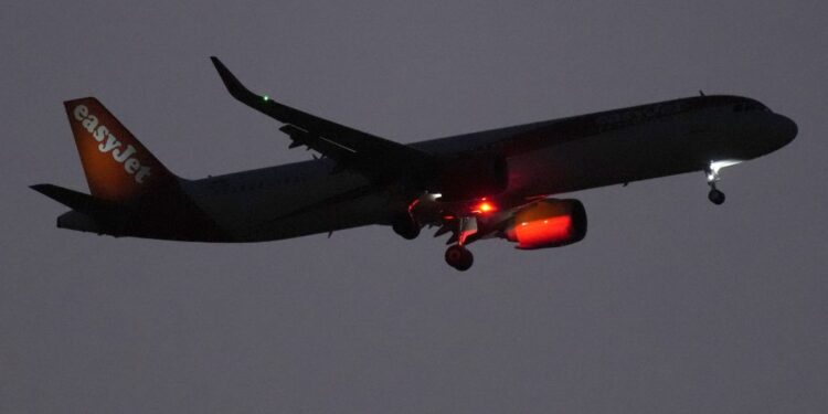 Κύπρος: Οι British Airaways και easyJet ακυρώνουν τις πτήσεις τους μετά την επίθεση με drones στο Ακρωτήρι