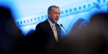 Ταγίπ Ερντογάν: «Παράνομες οι επιθέσεις στο Ιράν»