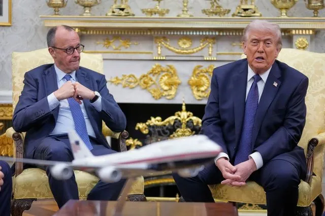 Ο Τραμπ απειλεί να διακόψει το εμπόριο στην Ισπανία – Εξοργισμένος και με τον Στάρμερ: “Δεν είναι Τσόρτσιλ”