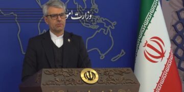 Υφυπουργός Εξωτερικών του Ιράν, Εσμαΐλ Μπαγκάι, για την αιτία του πολέμου: «Ο αμερικανικός λαός αξίζει την αλήθεια»