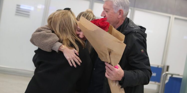 Επαναπατρίστηκαν άλλοι 134 Έλληνες με δύο πτήσεις από τη Μέση Ανατολή