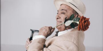 Πέθανε ο γνωστός ηθοποιός και ποιητής Χρήστος Βαλαβανίδης