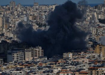 Το Ισραήλ βομβάρδισε αρχηγείο των Φρουρών της Επανάστασης