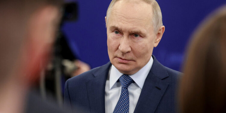 Ο Πούτιν στηρίζει τον νέο ηγέτη του Ιράν Μοτζτάμπα Χαμενεΐ