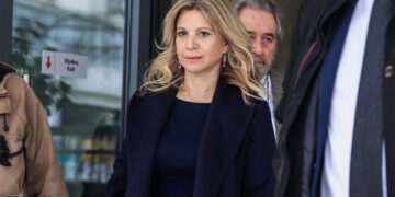 Μαρία Καρυστιανού για τη διοργάνωση του Athens Alitheia Forum: «Φτάνει η συστηματική απαξίωση της νοημοσύνης μας»