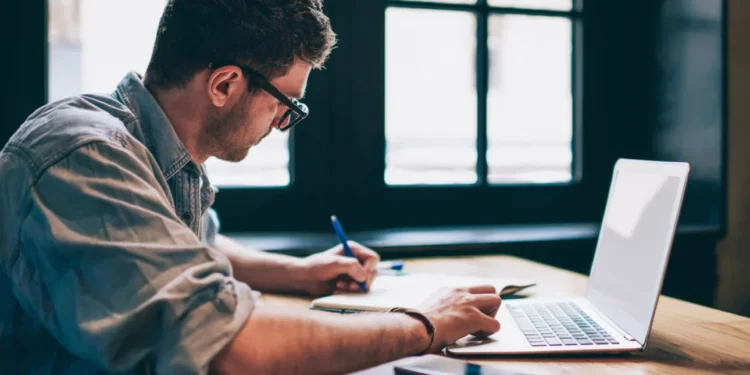 ΑΑΔΕ: Ανοίγει τη Δευτέρα το TAXISnet για την υποβολή των φορολογικών δηλώσεων