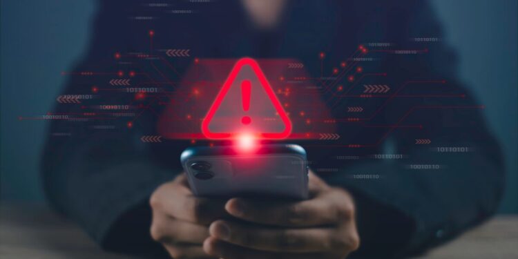 Απάτη με παραπλανητικά SMS, δήθεν του ΕΦΚΑ – Αποκτούν πρόσβαση και αδειάζουν τραπεζικούς λογαριασμούς