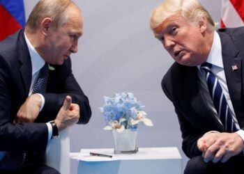 Ντόναλντ Τραμπ: Η Ρωσία βοηθάει την Τεχεράνη - «Το κάνουμε εμείς στην Ουκρανία, το κάνουν κι αυτοί στο Ιράν»