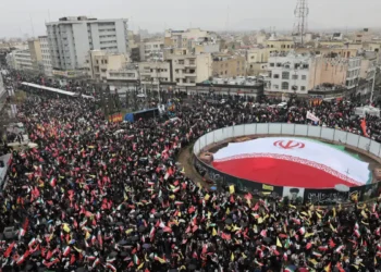 Ιράν: Ο υπουργός Εργασίας ανακοίνωσε αύξηση 60% στον κατώτατο μισθό