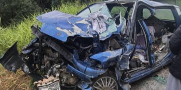 Σοβαρό τροχαίο στη Ζάκυνθο: Ι.Χ. συγκρούστηκε με λεωφορείο που μετέφερε μαθητές — Αεροδιακομιδή του οδηγού του αυτοκινήτου στα Γιάννενα