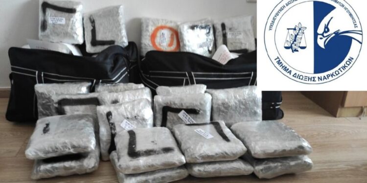 Θεσπρωτία: Συνελήφθη άνδρας που μετέφερε στο αυτοκίνητό του 60,5 κιλά κάνναβης